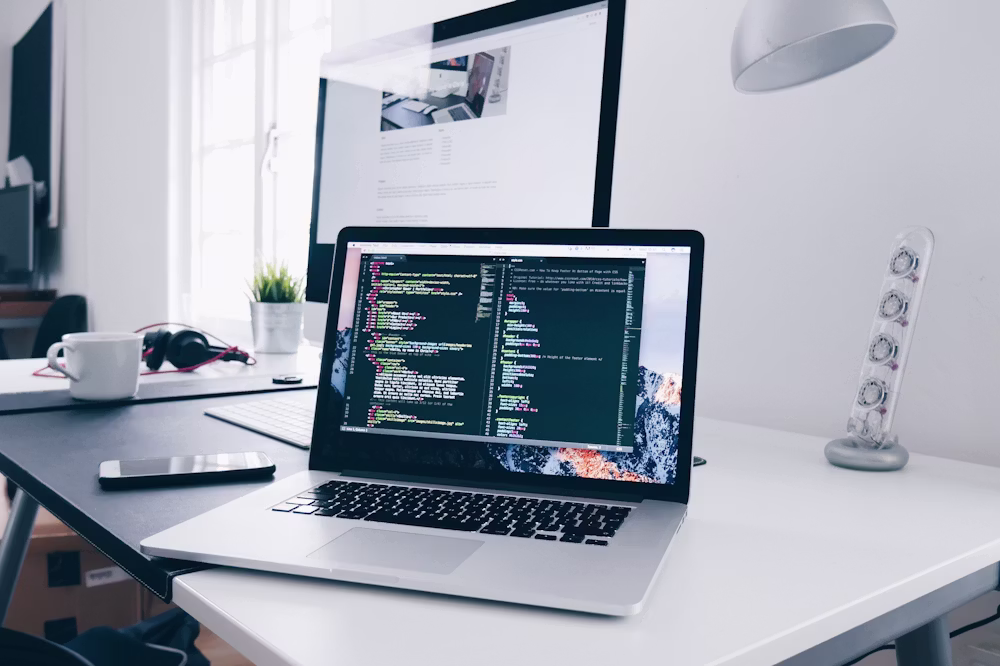 Frontend vs. Backend: Which Programming Path is Right for You?